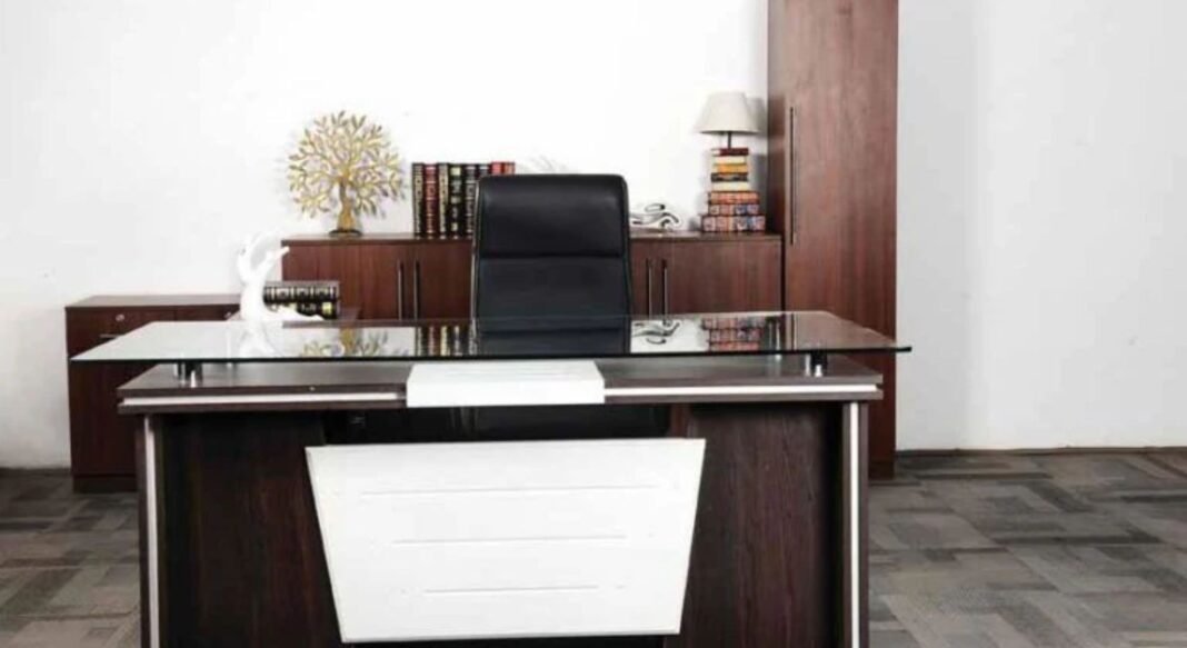 executive table image